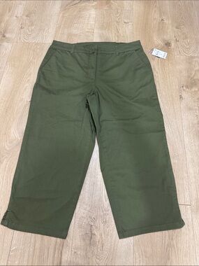 Karen Scott Cotton Olive Green Cropped Wide-Leg Capris